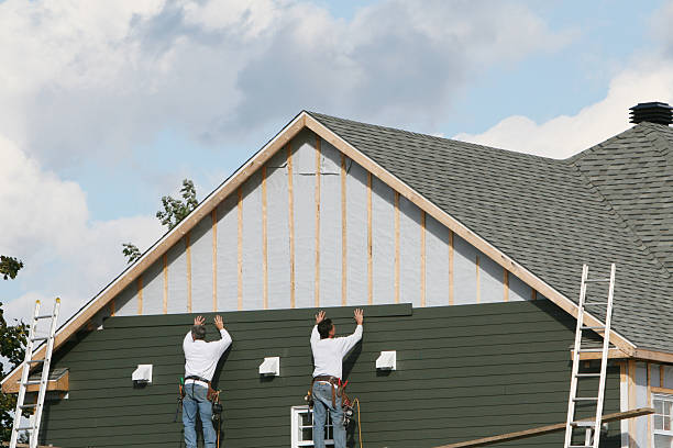 Professional Siding Inspection technician working in Houston, OH